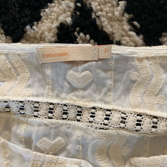 White cropped boho blouse - Picture 3 of 3